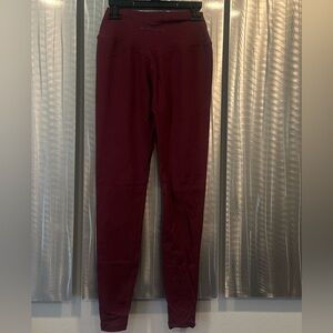 Alphalete Burgundy hi waisted leggings